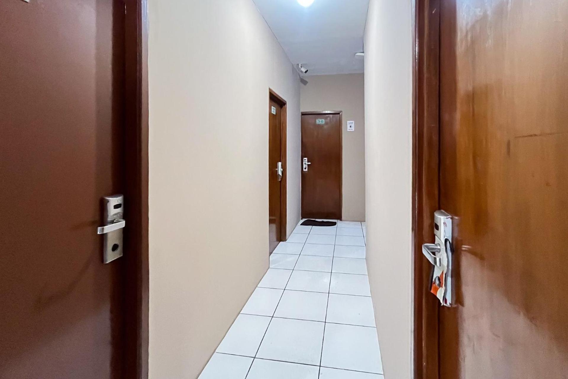Arcadia Residences Redpartner Jakarta Exterior photo